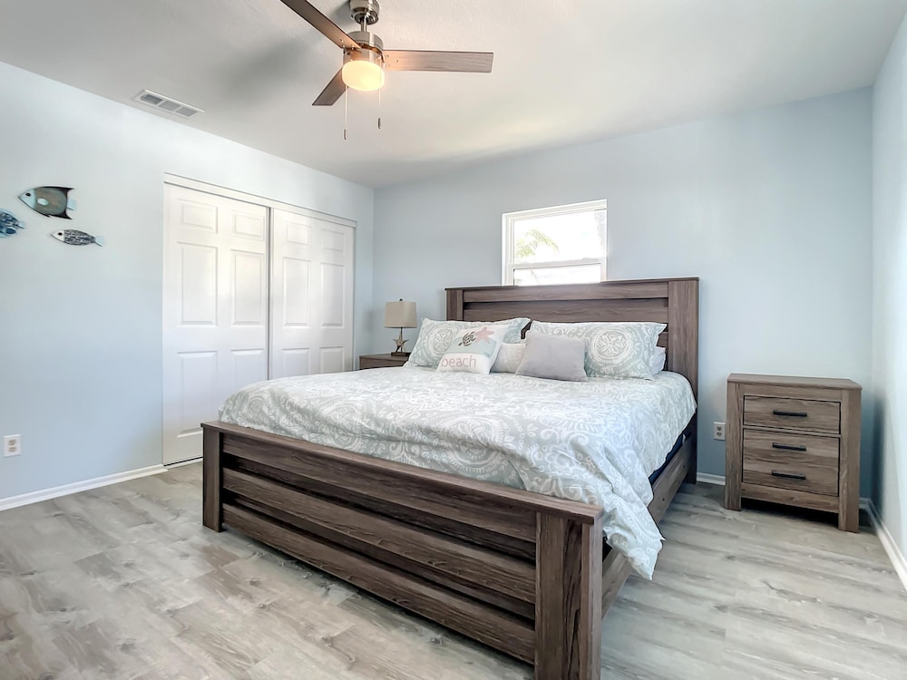 One Piece Duplex with Pool 2 Minutes from Beach Flagler Avenue - photo 11