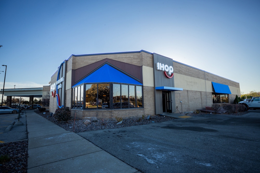 Holiday Inn Brookfield Milwaukee by IHG - photo 54
