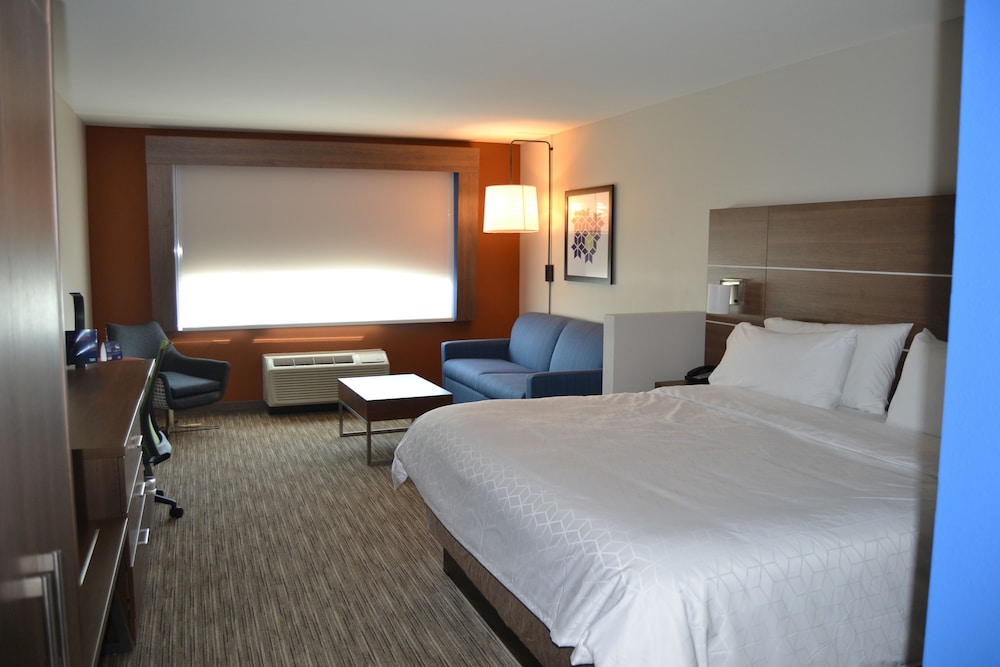 Holiday Inn Express & Suites Goodlettsville N Nashville by IHG - photo 6