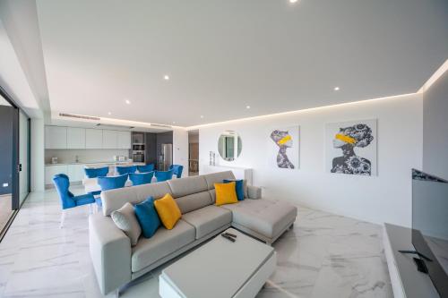 Luxury Apartments with Stunning Sea Views — 4-Star Luxury Hotel in Portimao, Portugal