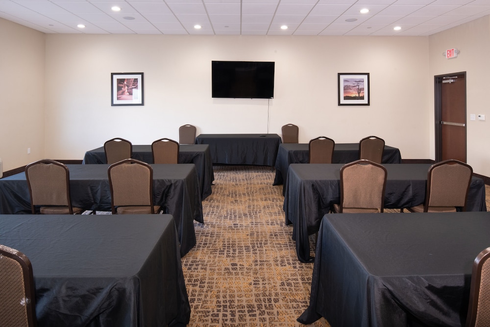 Home Away Suites - photo 37