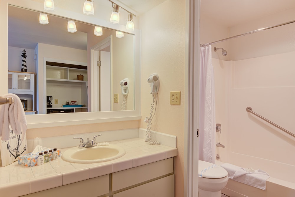 Inn at Otter Crest - photo 85