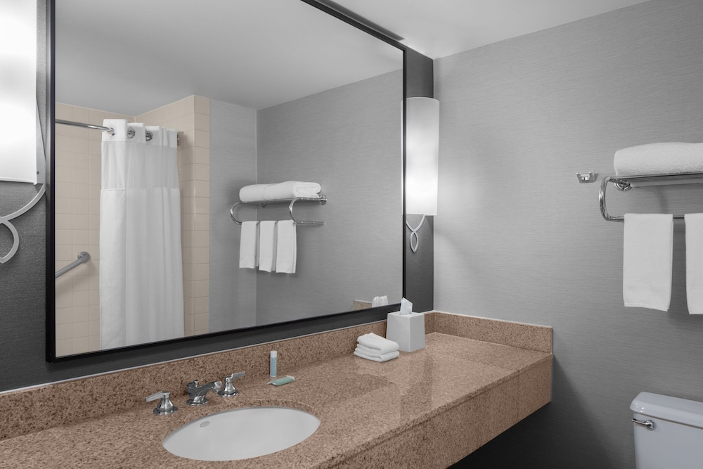 Courtyard by Marriott San Diego Rancho Bernardo - photo 22