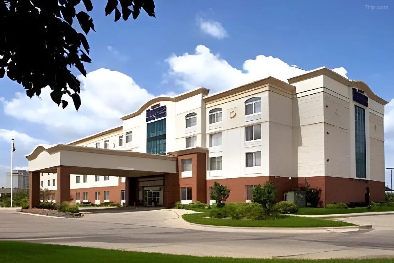 Fairfield Inn and Suites by Marriott Des Moines West - photo 4