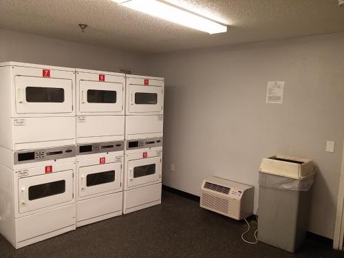Intown Suites Extended Stay Memphis Tn Hickory Hill Rd - photo 19