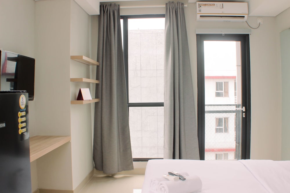 Fully Furnished Studio With Comfortable Design Monroe Tower Apartment in Cikarang, Indonesia