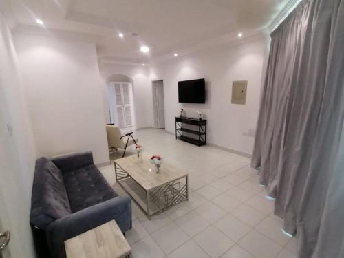 Lily 4 Apartment and Penthouse — 4-Star Luxury Hotel in Jeddah, Saudi Arabia