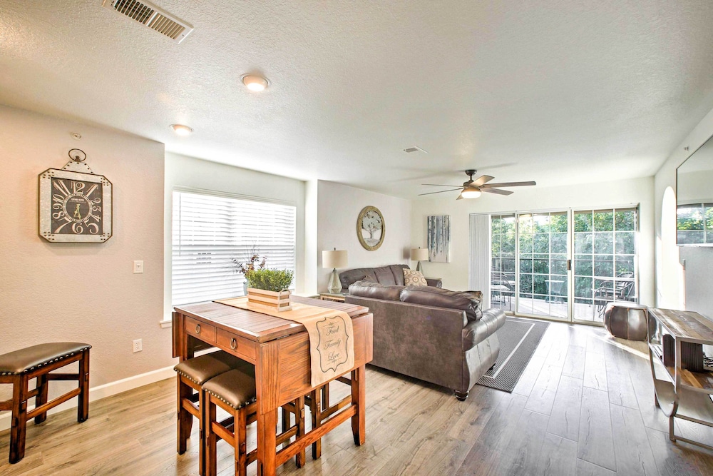 3 Mi To Branson Landing Condo with Game Room Access — 4-Star Luxury Hotel in Branson, United States