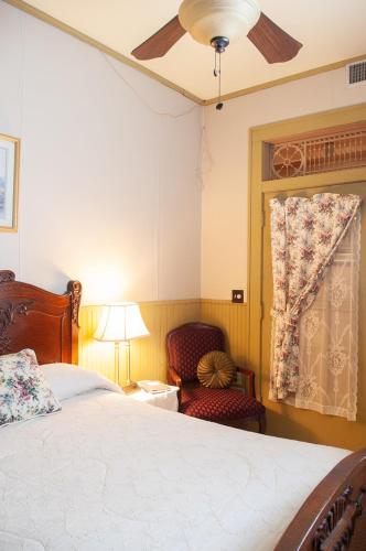 The Historic Wolf Hotel - photo 6