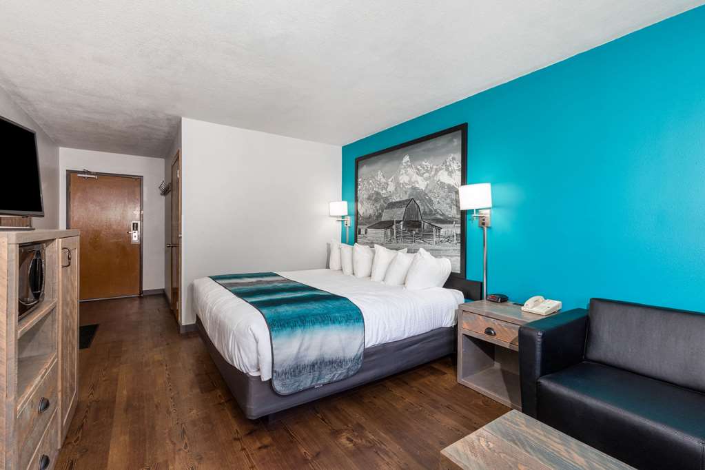 Super 8 by Wyndham Gardiner Yellowstone Park Area - photo 44