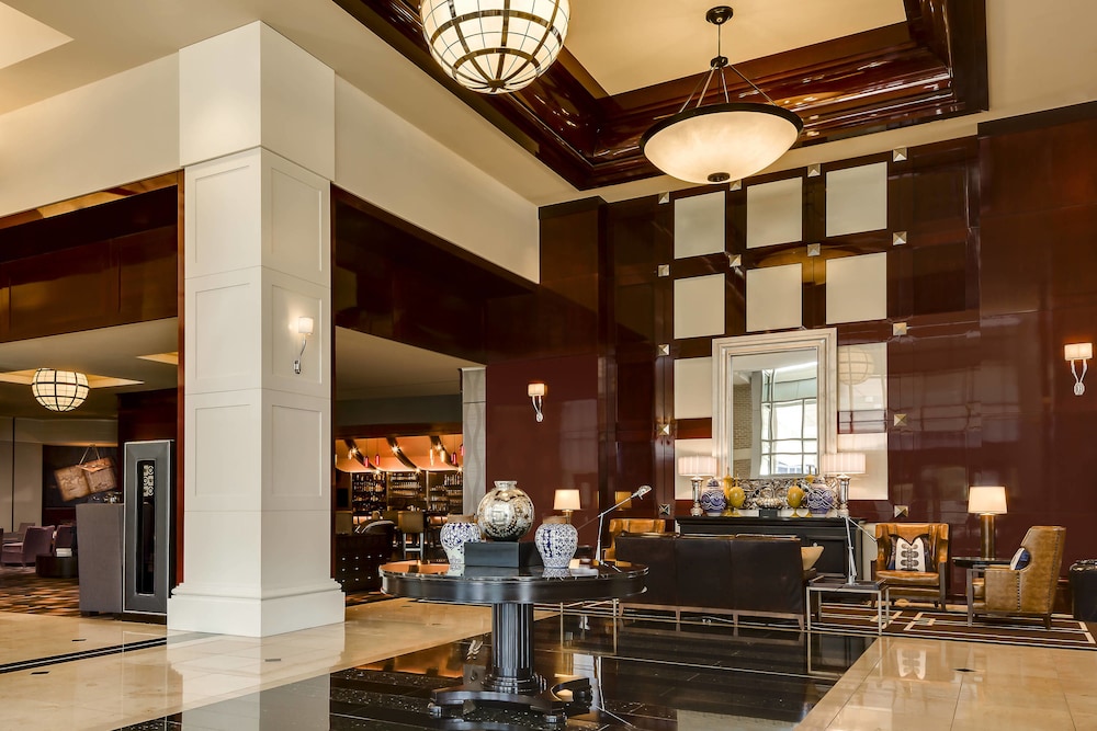 Sheraton Overland Park Hotel at the Convention Center - photo 23