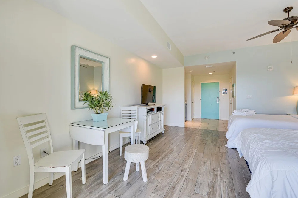 Destin Resort Studio w Pool Walk to Beach - photo 13