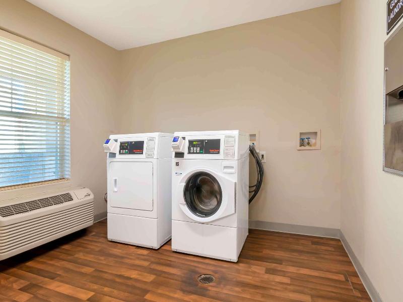 Extended Stay America Suites Kansas City Lenexa 87th St - photo 10