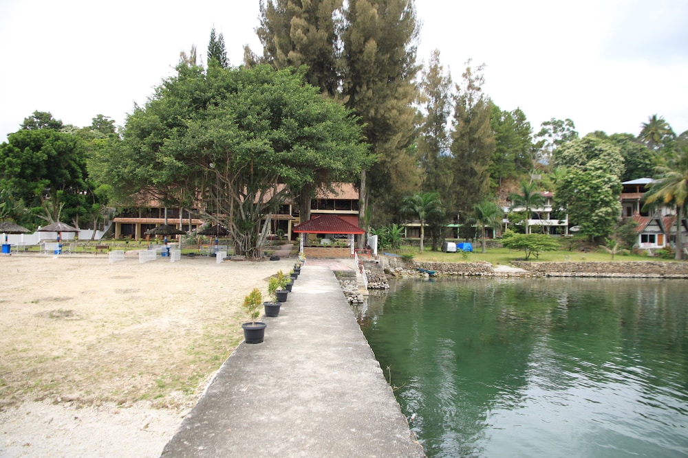 Pandu Lakeside Hotel Tuktuk in Parapat, Indonesia