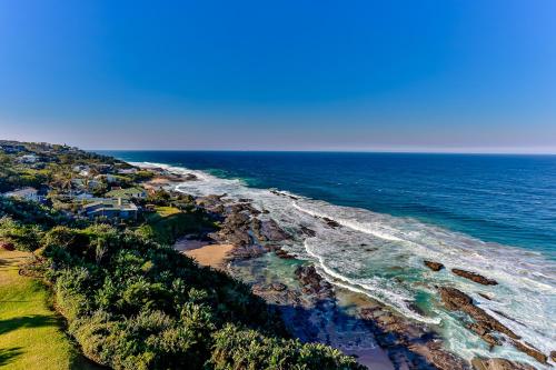 Villa Royale 703 — 4-Star Luxury Hotel in Ballito, South Africa