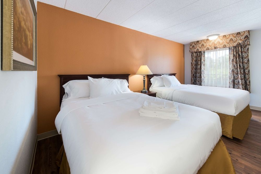 Americas Best Value Inn Columbus - photo 19