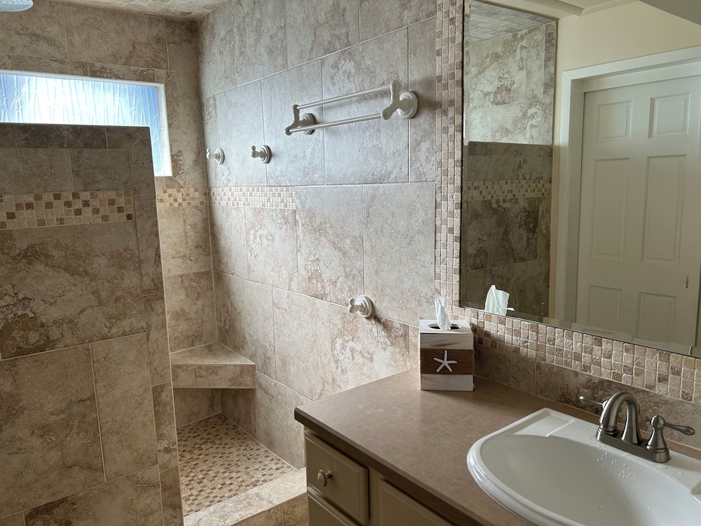 2410 Lighthouse Tennis at the Sea Pines Resort - photo 7