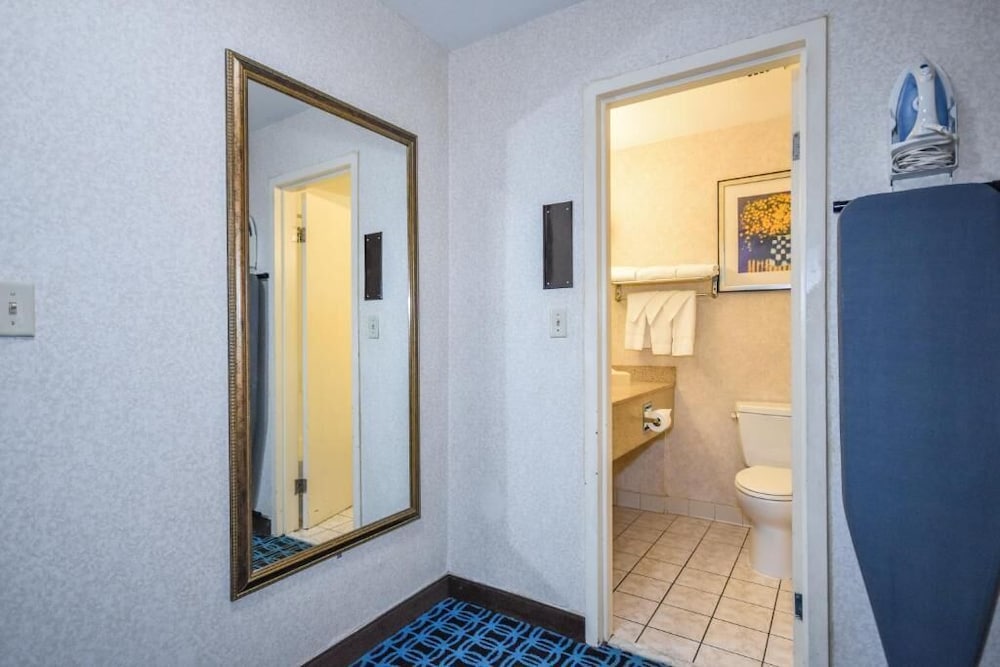 Charles River Inn - photo 17