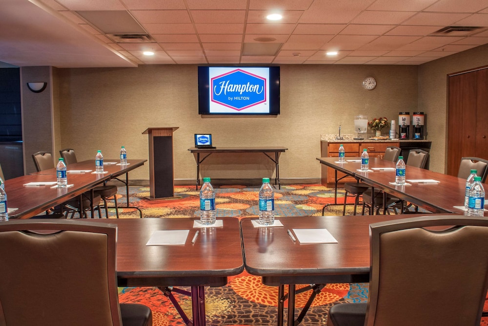 Hampton Inn New Philadelphia - photo 31