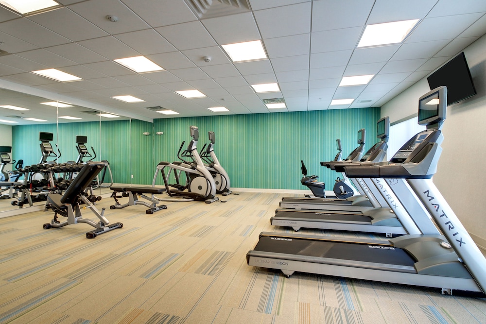 Holiday Inn Express & Suites Galesburg by IHG - photo 31