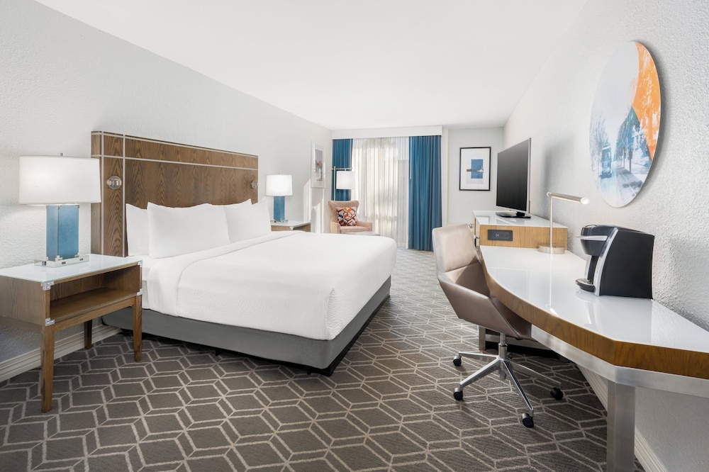 Crowne Plaza Hotel Jacksonville Airport I 95N by IHG - photo 11