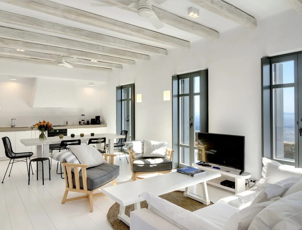 Houses G Y in Kardiani Tinos — 4-Star Luxury Hotel in Tinos, Greece