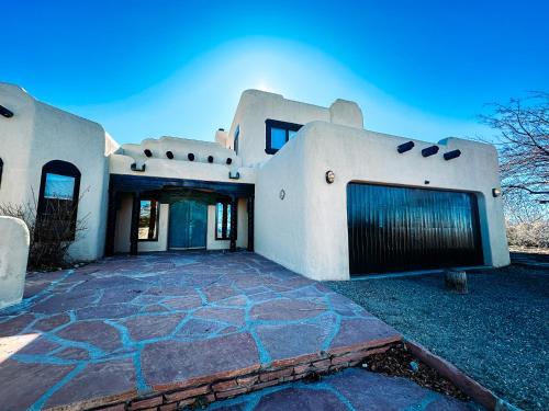Slope & Sage Hideaway in Taos — hotel in Arroyo Seco