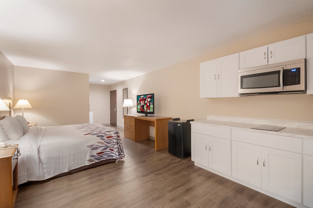 Red Roof Inn Dahlgren Naval Base - photo 15