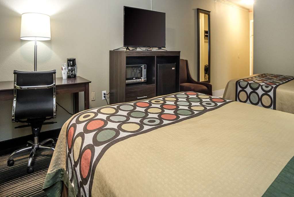 Super 8 by Wyndham Indianapolis South - photo 23