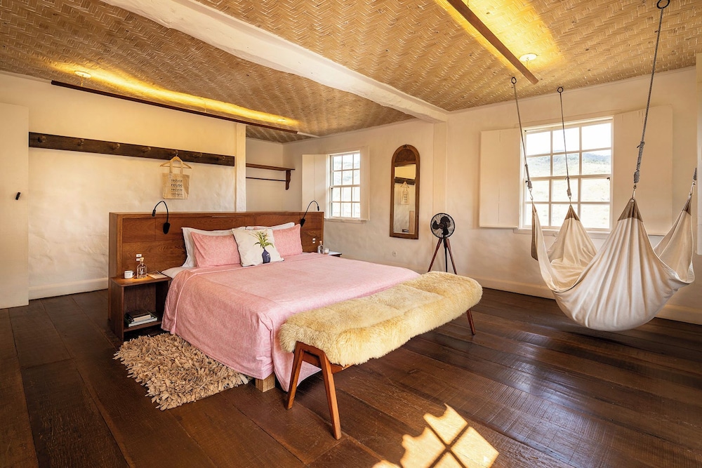 Ibiti Village — 4-Star Luxury Hotel in Lima Duarte, Brasil