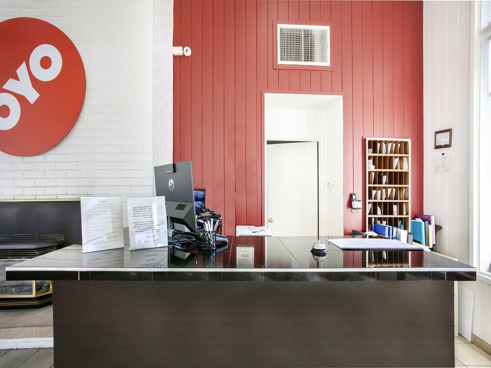 OYO Hotel Kalama - photo 4