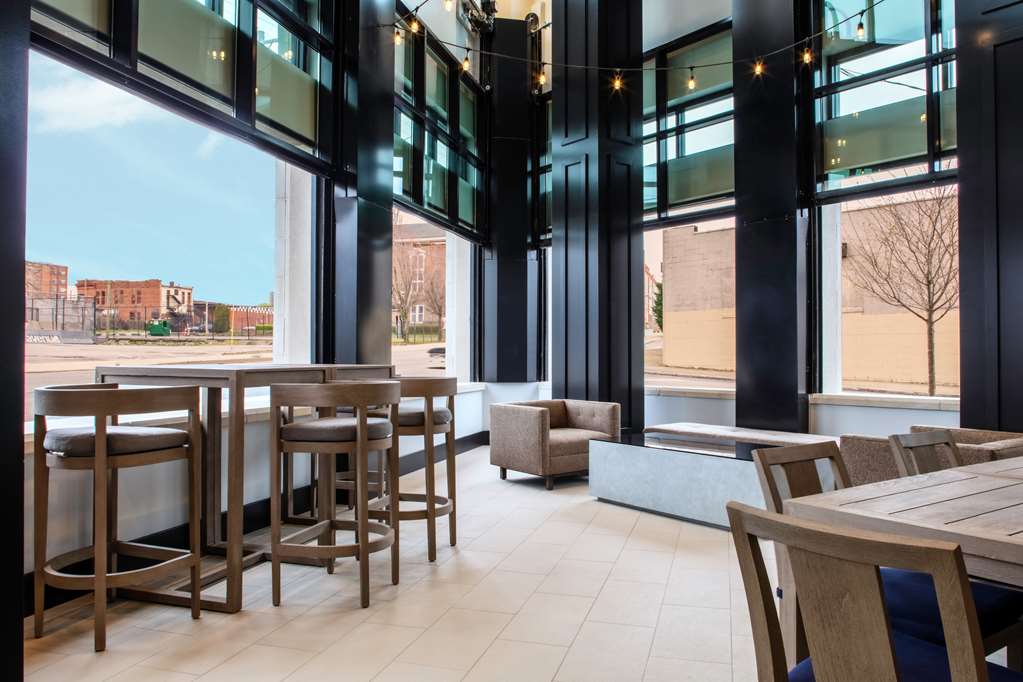Hyatt House Nashville Downtown Convention Center - photo 5