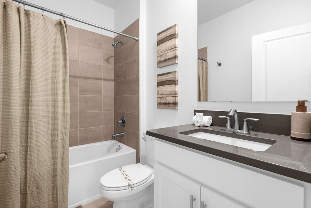 Upstay Modern Luxury Home w Pool Spa Resort - photo 28