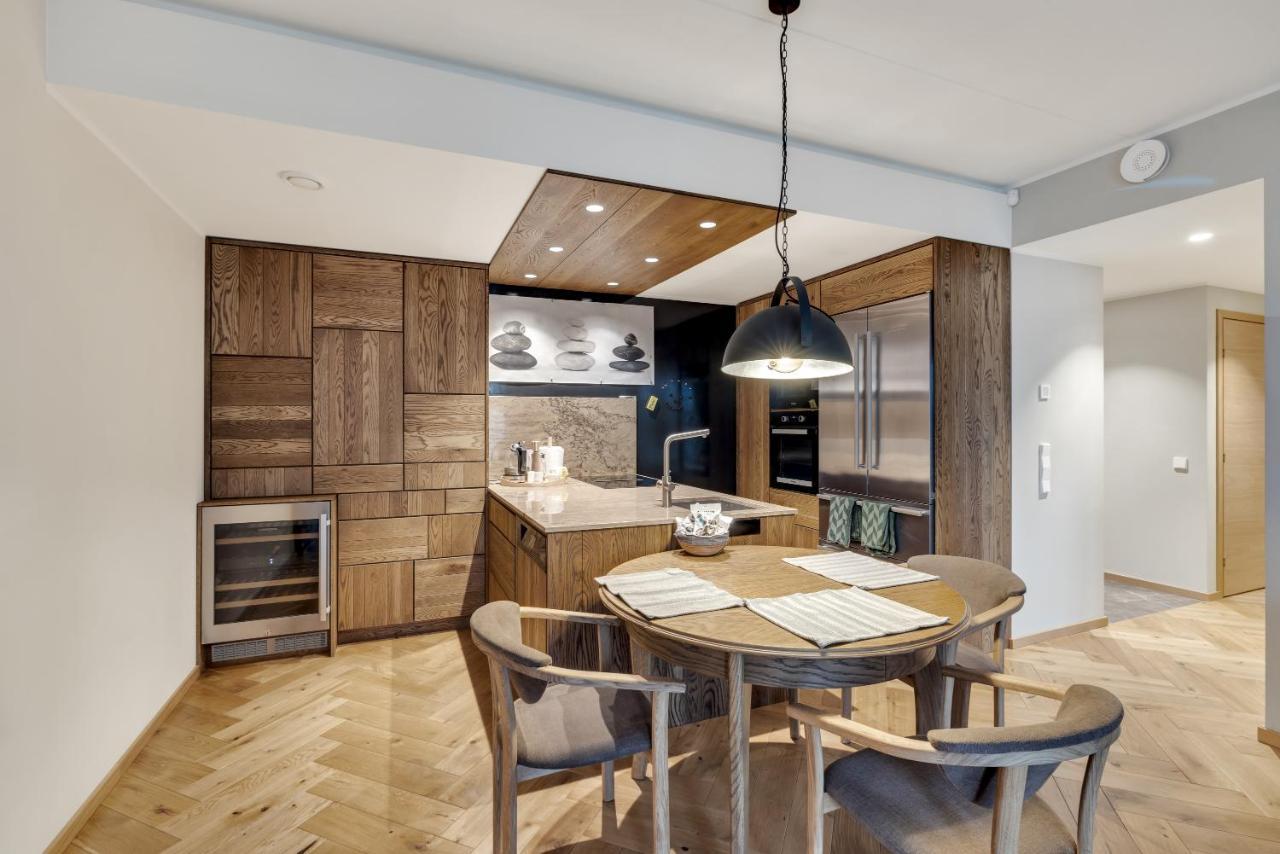 Tobias Residence by Juniper Houses