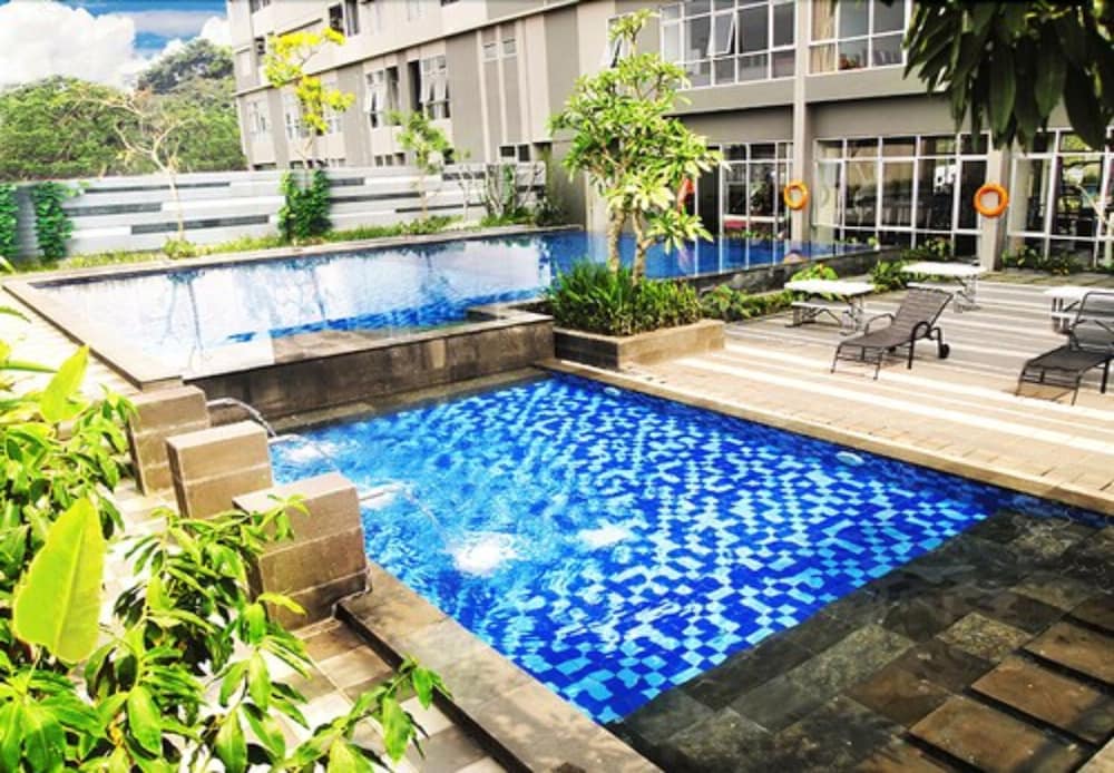 Valore Hotel — Cimahi