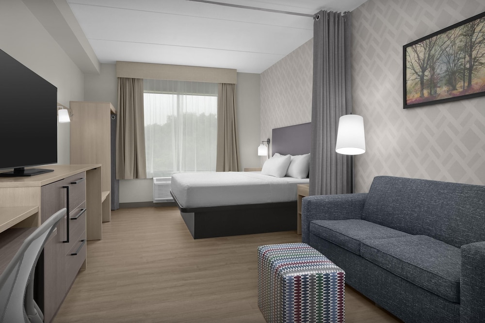 Home2 Suites by Hilton Sevierville - photo 14