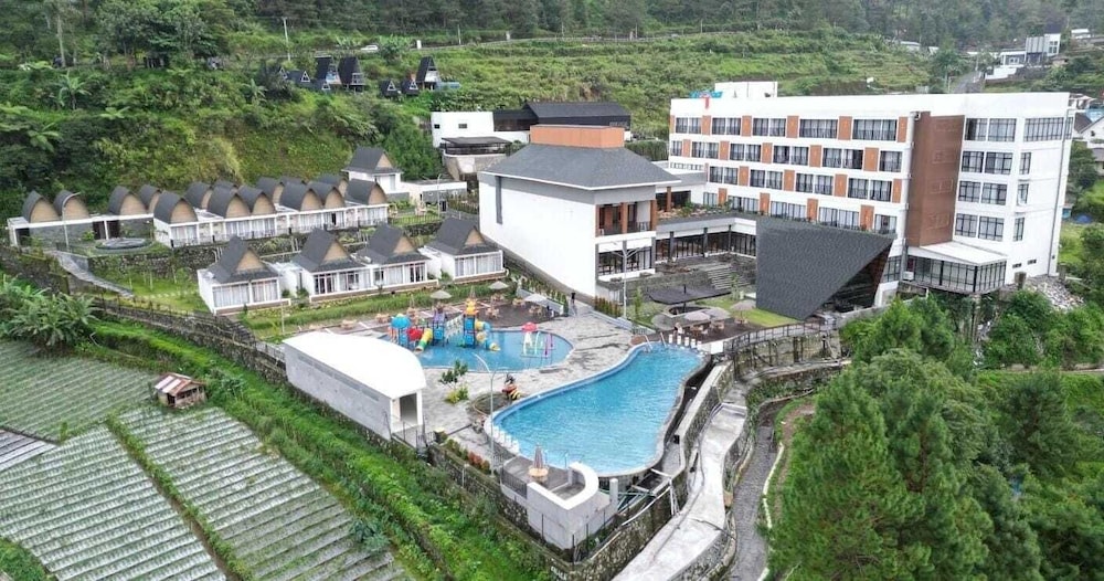 Gulala Azana Hotel & Resort Guci Tegal in Tegal, Indonesia
