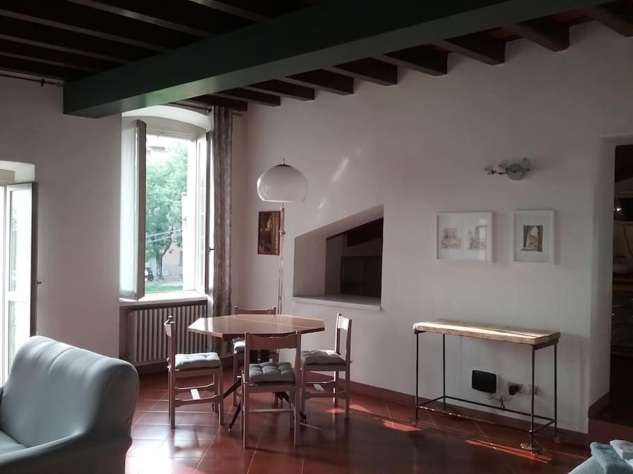 Artemisia Antique Rooms Fara in Bergamo, Italy