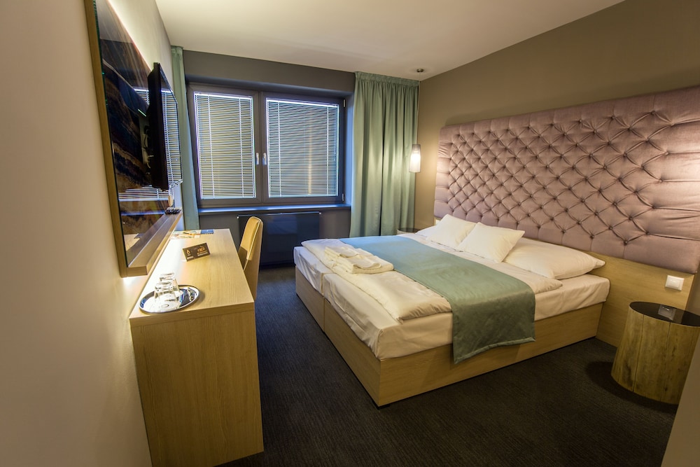 Onyx Luxury — Sarvar — photo 4