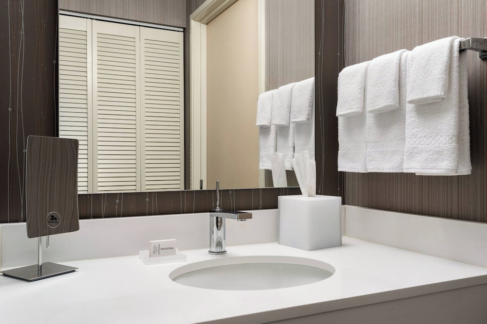 Courtyard by Marriott Dayton North - photo 14
