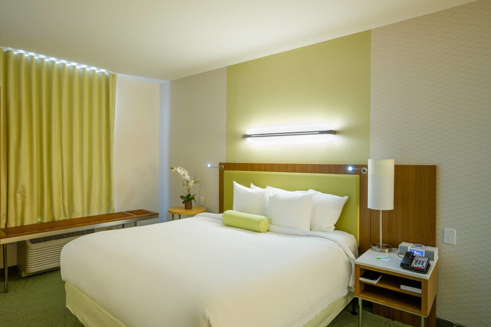 SpringHill Suites Huntsville West Research Park - photo 3