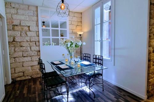 Le Parc Authentique Coeur de Ville Proximite Parking Climatise in Sete, France