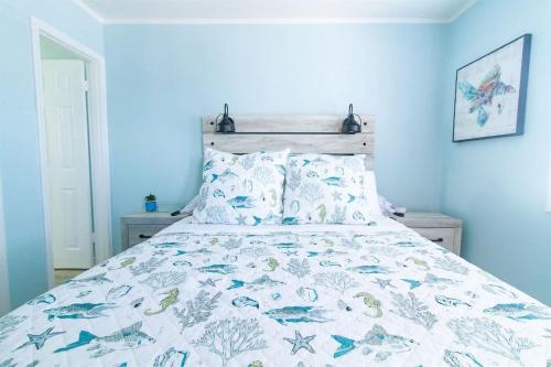 Carolina Beach Haven w Private Balcony - photo 8