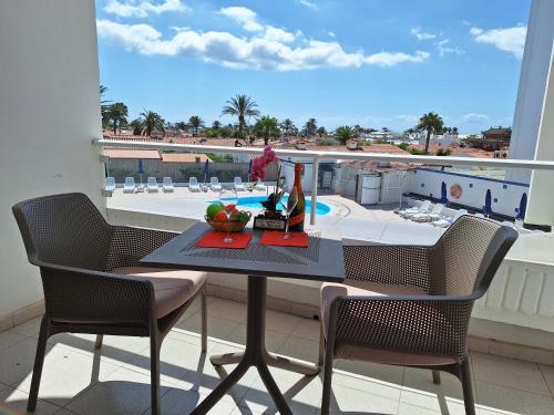 Casa Naranja your spacious and comfortable home in Playa — 4-Star Luxury Hotel in San Bartolome De Tirajana, Spain