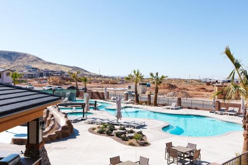 395 Zion Village X Box One Lots Of Games Built In Bunk Beds Pool Views And More in Hurricane, United States