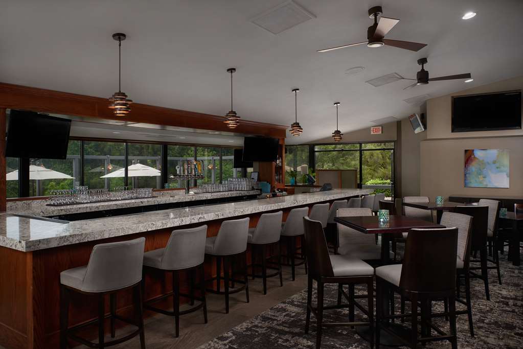 Best Western Plus Agate Beach Inn - photo 20