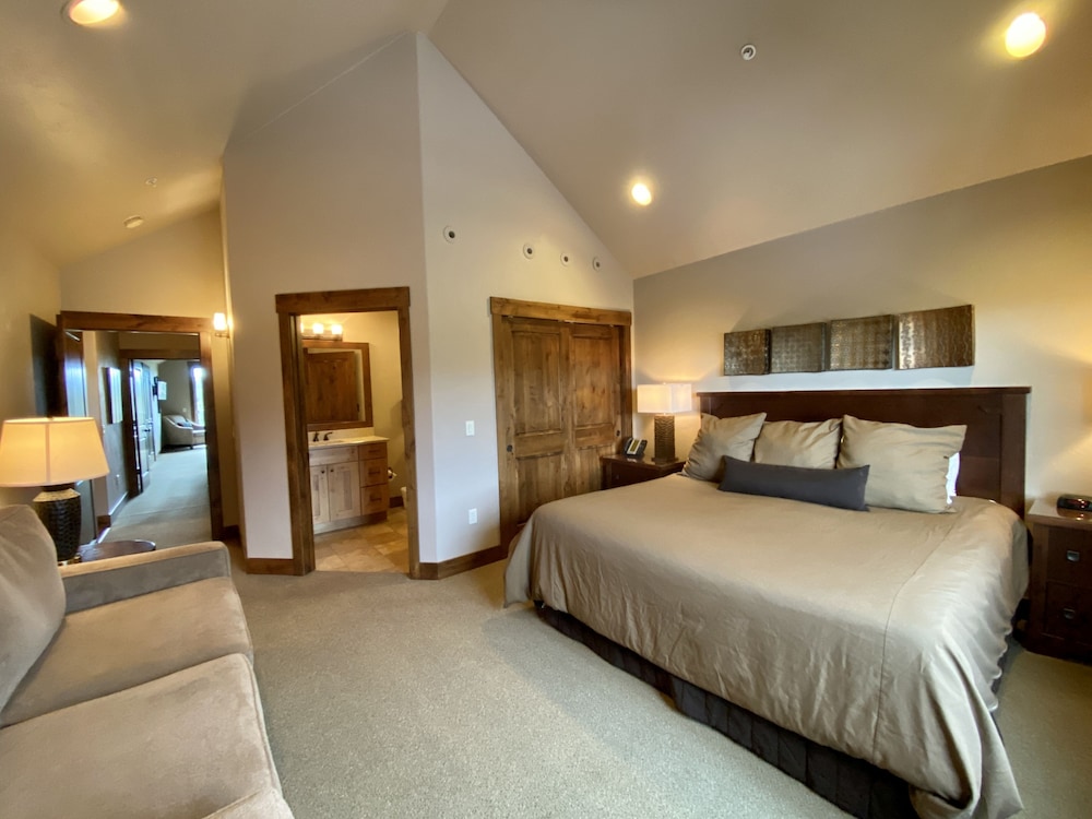 Meadow Lake Resort & Condos - photo 24