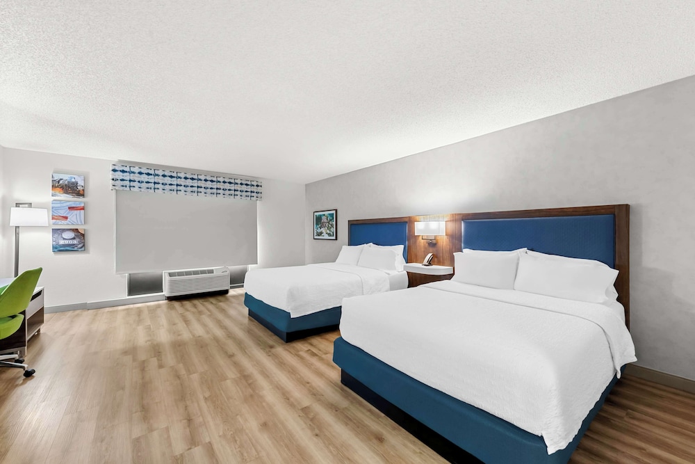 Hampton Inn Chattanooga North Ooltewah - photo 13