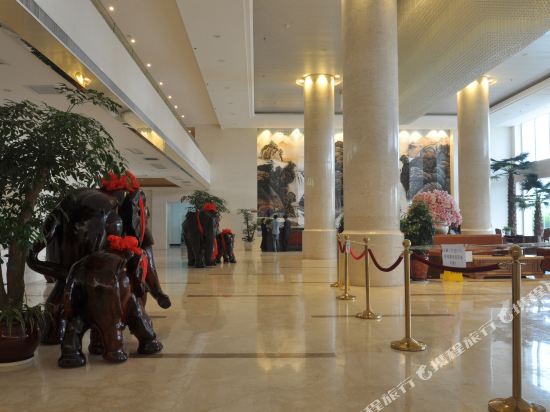 Lanbowan Hotel — Lichuan — photo 4