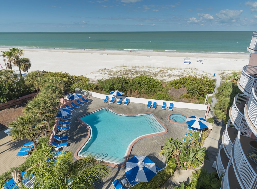 Beach House Suites by the Don CeSar - photo 22